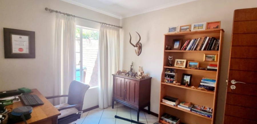 2 Bedroom Property for Sale in Equestria Gauteng