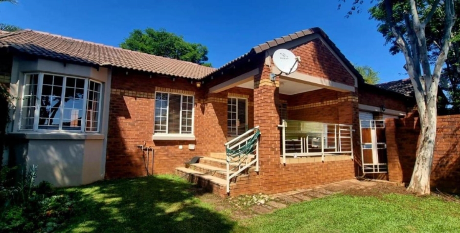2 Bedroom Property for Sale in Equestria Gauteng