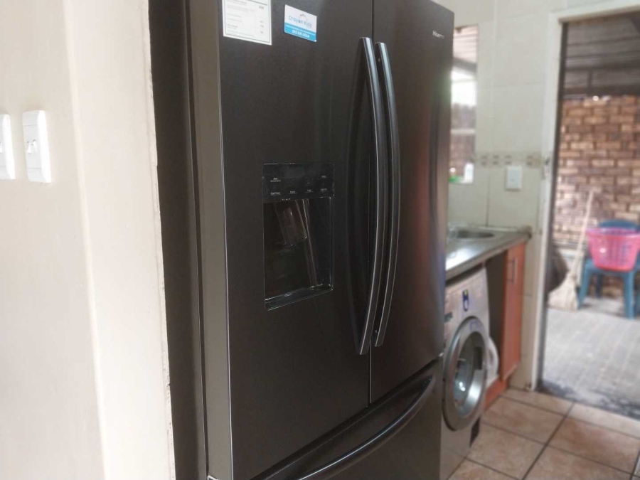 2 Bedroom Property for Sale in Silverton Gauteng