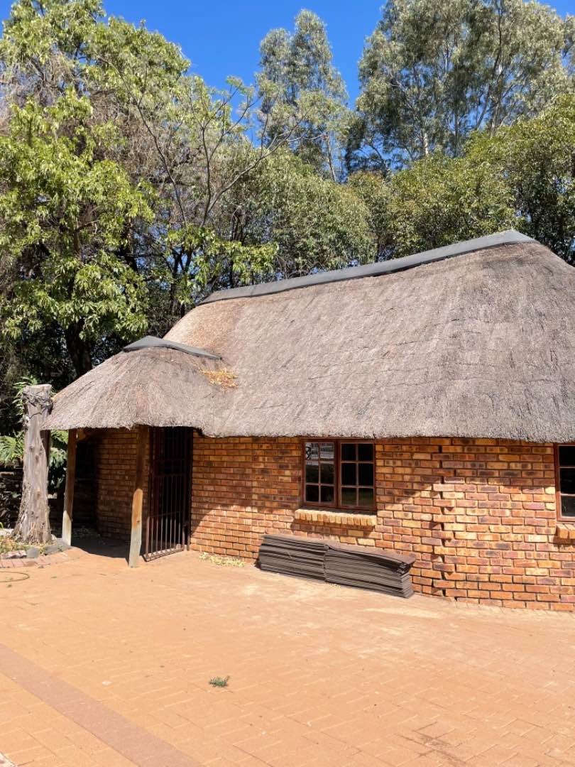 To Let 1 Bedroom Property for Rent in Linbro Park Gauteng