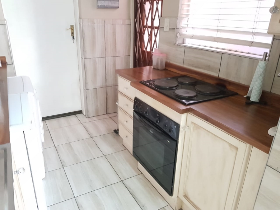 3 Bedroom Property for Sale in Hennopspark Gauteng