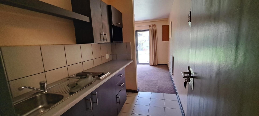 1 Bedroom Property for Sale in Willowbrook Gauteng