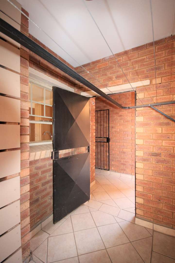 To Let 2 Bedroom Property for Rent in Hazeldean Gauteng