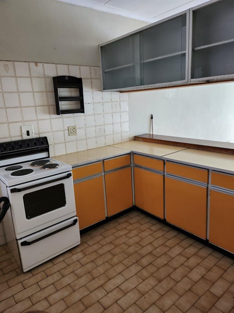 To Let 2 Bedroom Property for Rent in Gosforth Park Gauteng