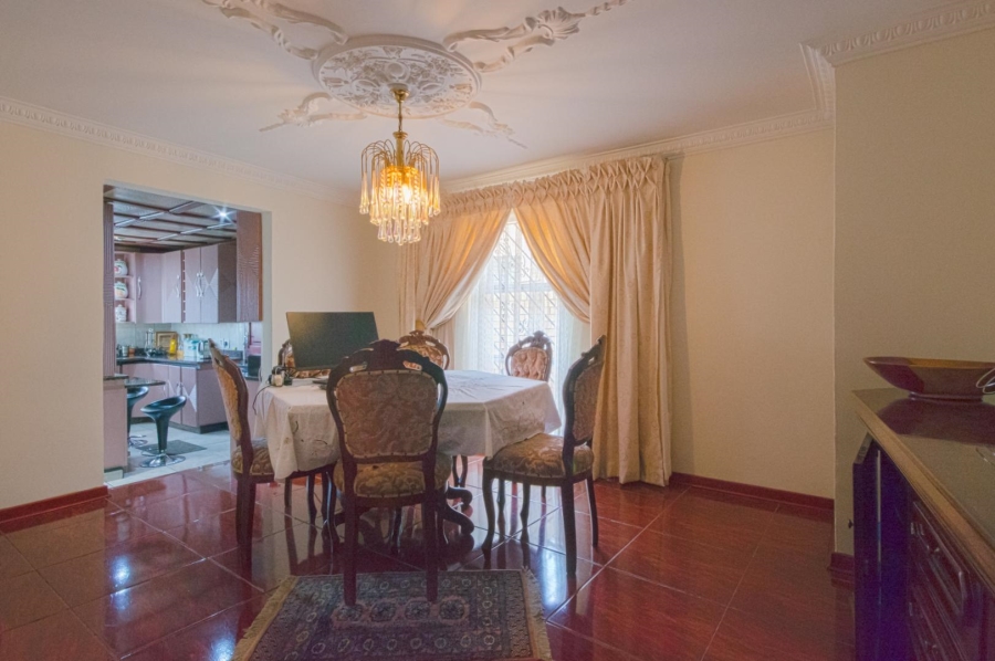 4 Bedroom Property for Sale in Diepkloof Gauteng