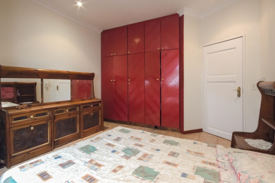 4 Bedroom Property for Sale in Diepkloof Gauteng