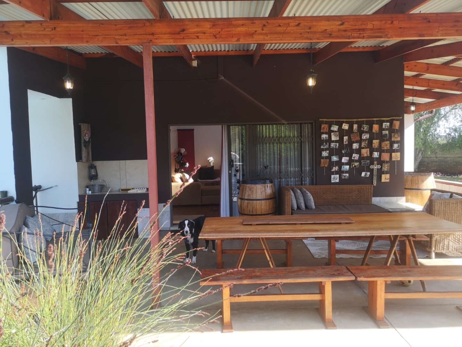5 Bedroom Property for Sale in Hennops River Gauteng