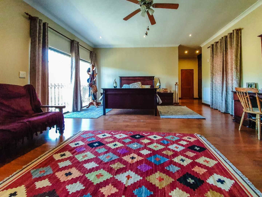 5 Bedroom Property for Sale in Hennops River Gauteng