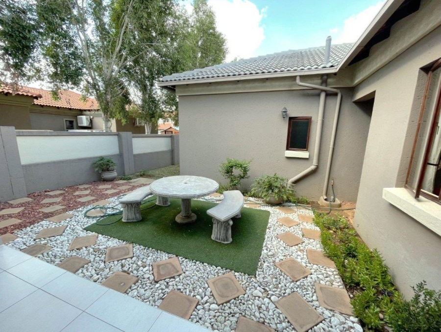 To Let 3 Bedroom Property for Rent in Willow Acres Gauteng