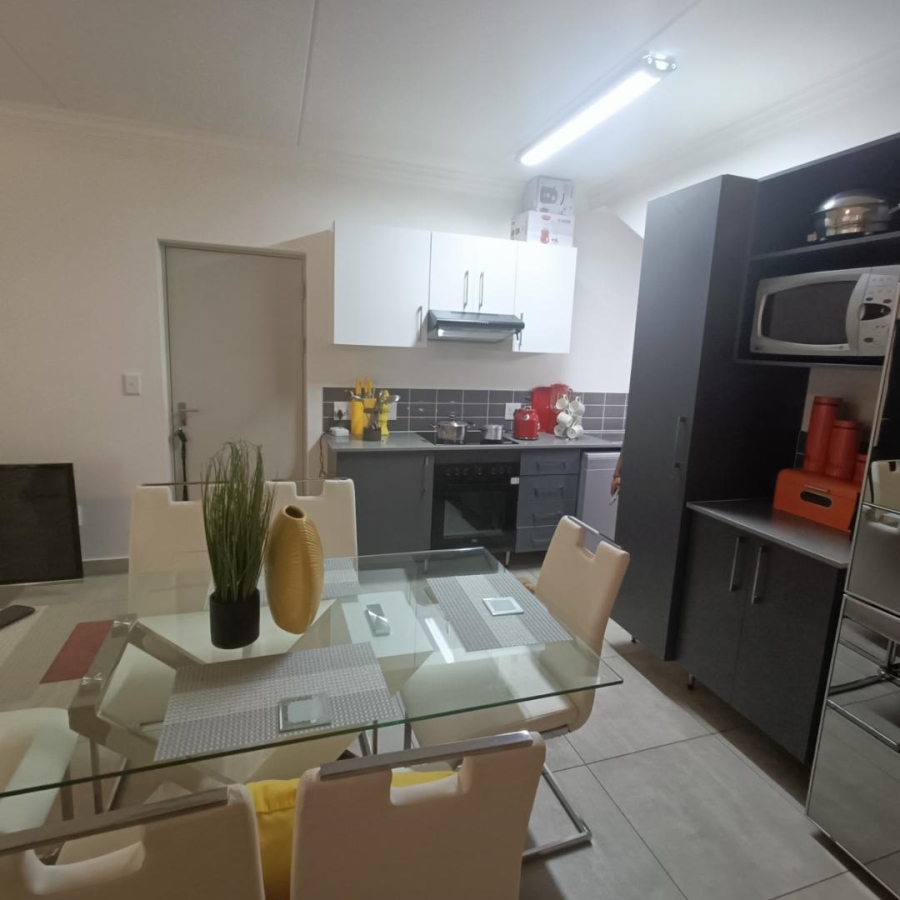 3 Bedroom Property for Sale in Thatchfield Estate Gauteng