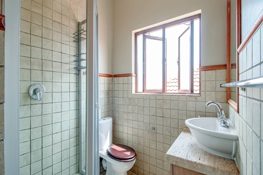To Let 3 Bedroom Property for Rent in Faerie Glen Gauteng