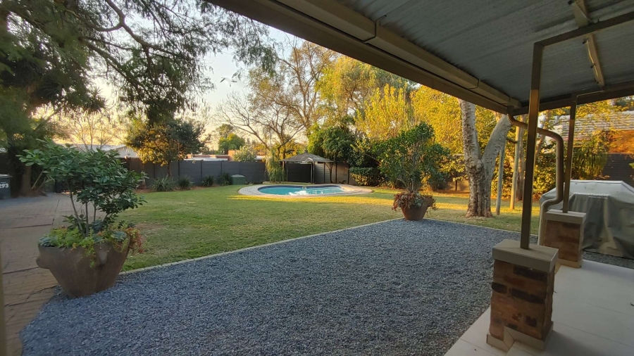 To Let 3 Bedroom Property for Rent in Garsfontein Ext 1 Gauteng