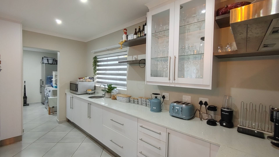 To Let 3 Bedroom Property for Rent in Garsfontein Ext 1 Gauteng