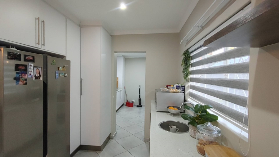 To Let 3 Bedroom Property for Rent in Garsfontein Ext 1 Gauteng