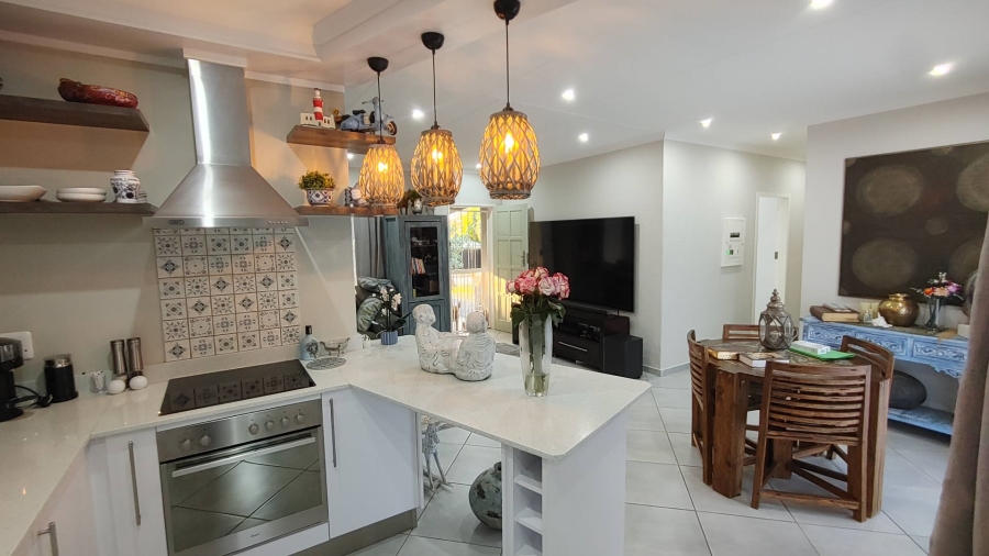To Let 3 Bedroom Property for Rent in Garsfontein Ext 1 Gauteng