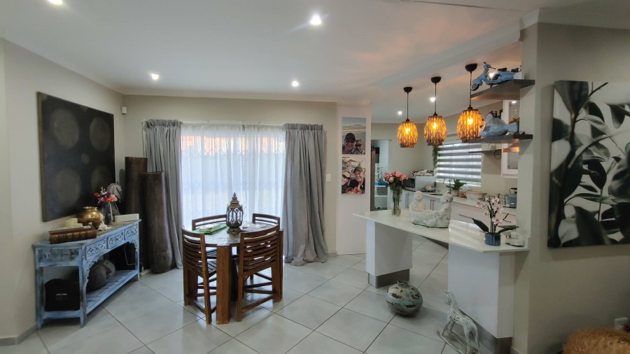 To Let 3 Bedroom Property for Rent in Garsfontein Ext 1 Gauteng
