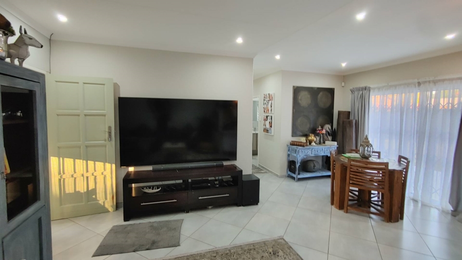 To Let 3 Bedroom Property for Rent in Garsfontein Ext 1 Gauteng
