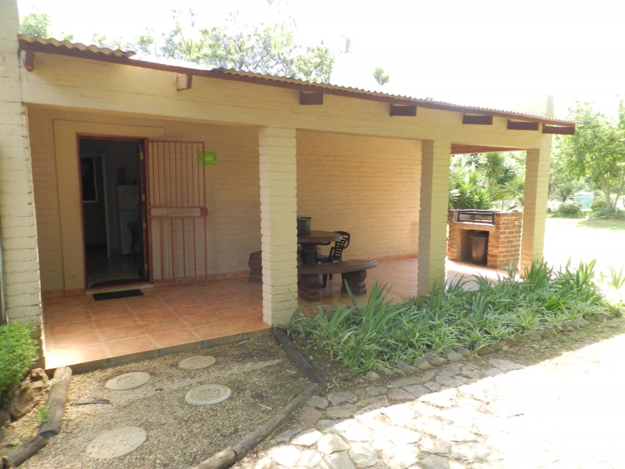 18 Bedroom Property for Sale in Hekpoort Gauteng