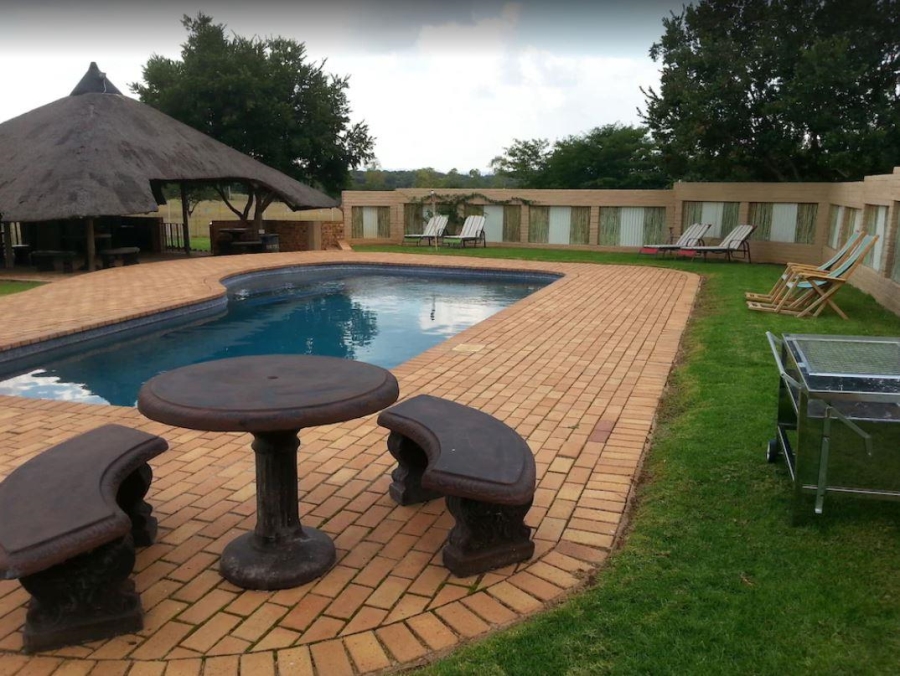 18 Bedroom Property for Sale in Hekpoort Gauteng