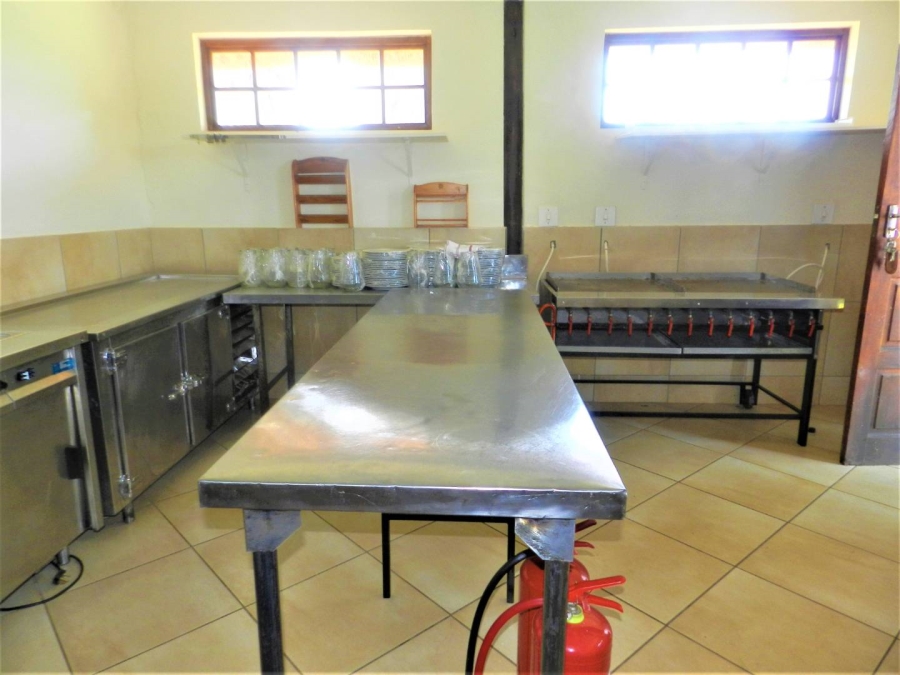 18 Bedroom Property for Sale in Hekpoort Gauteng