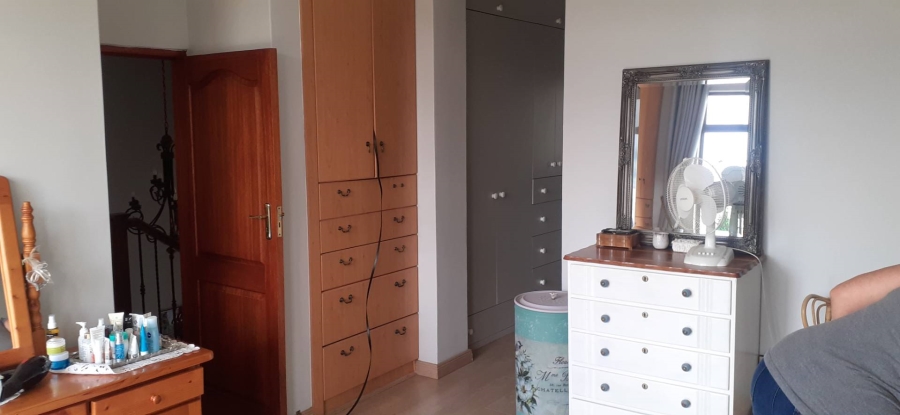 3 Bedroom Property for Sale in Vlakplaats Gauteng
