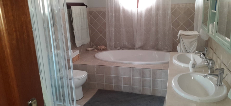 3 Bedroom Property for Sale in Vlakplaats Gauteng