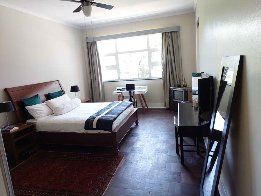 To Let 2 Bedroom Property for Rent in Rosebank Gauteng