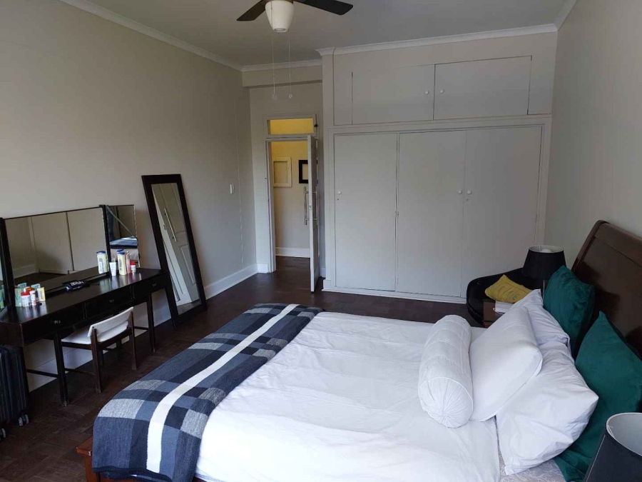 To Let 2 Bedroom Property for Rent in Rosebank Gauteng
