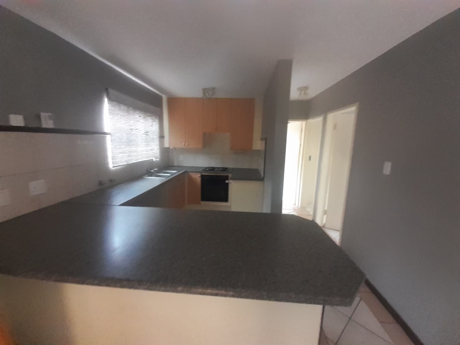 2 Bedroom Property for Sale in Monavoni A H Gauteng