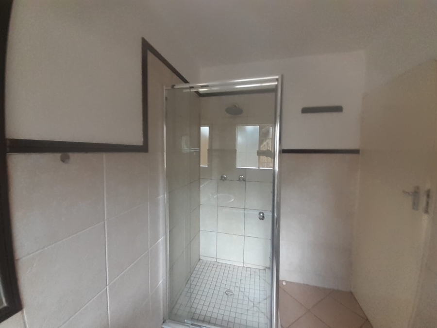 2 Bedroom Property for Sale in Monavoni A H Gauteng