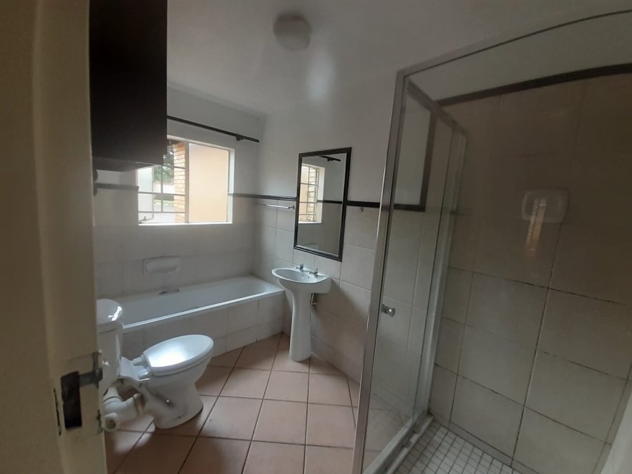 2 Bedroom Property for Sale in Monavoni A H Gauteng