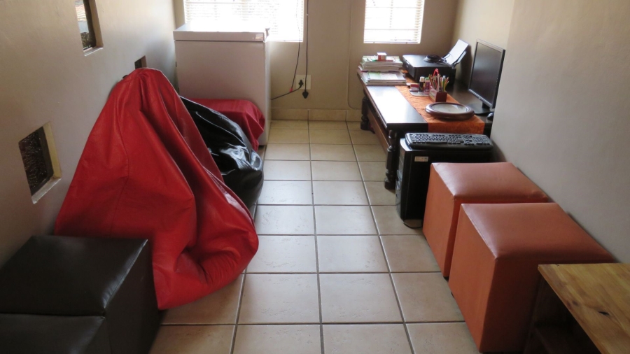 3 Bedroom Property for Sale in Moreleta Park Gauteng