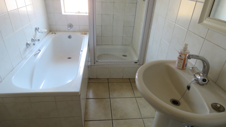 3 Bedroom Property for Sale in Moreleta Park Gauteng