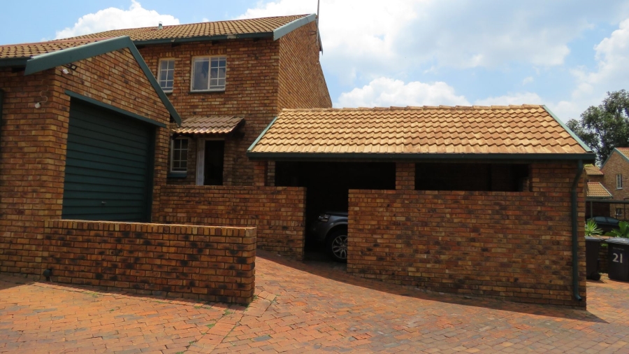 3 Bedroom Property for Sale in Moreleta Park Gauteng