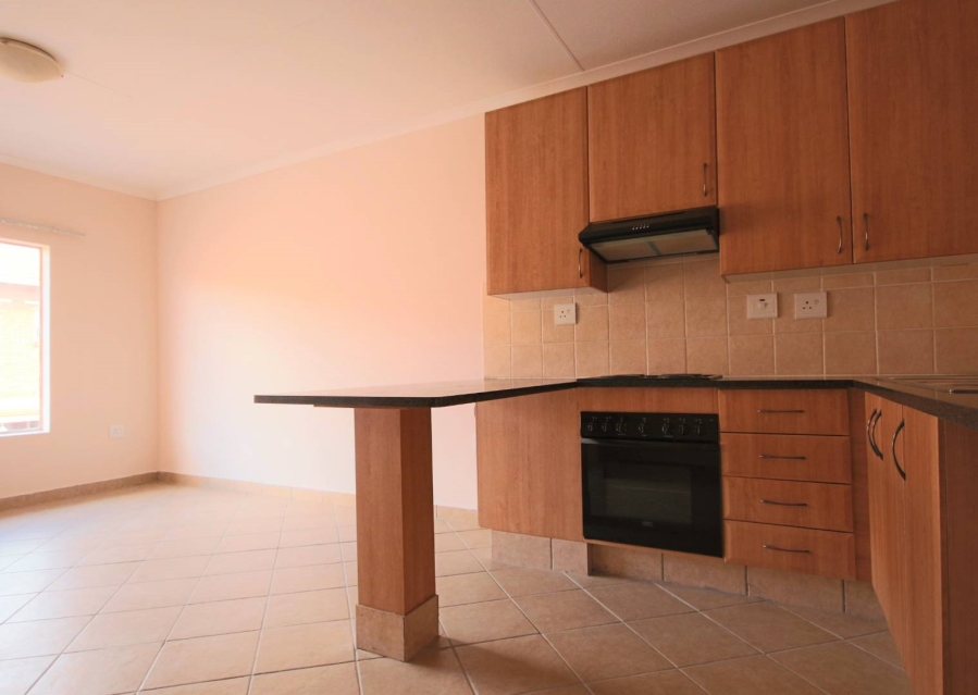 To Let 2 Bedroom Property for Rent in Hazeldean Gauteng