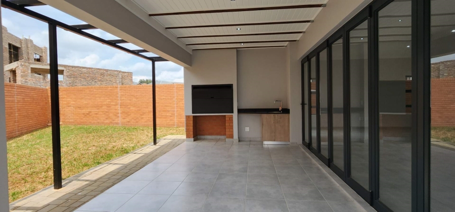 4 Bedroom Property for Sale in Six Fountains Residential Estate Gauteng