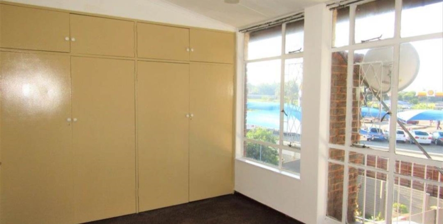 3 Bedroom Property for Sale in Clubview Gauteng