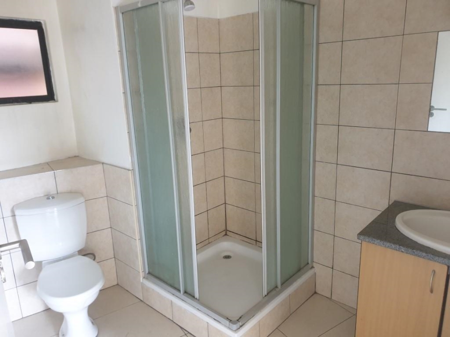 To Let 1 Bedroom Property for Rent in Auckland Park Gauteng
