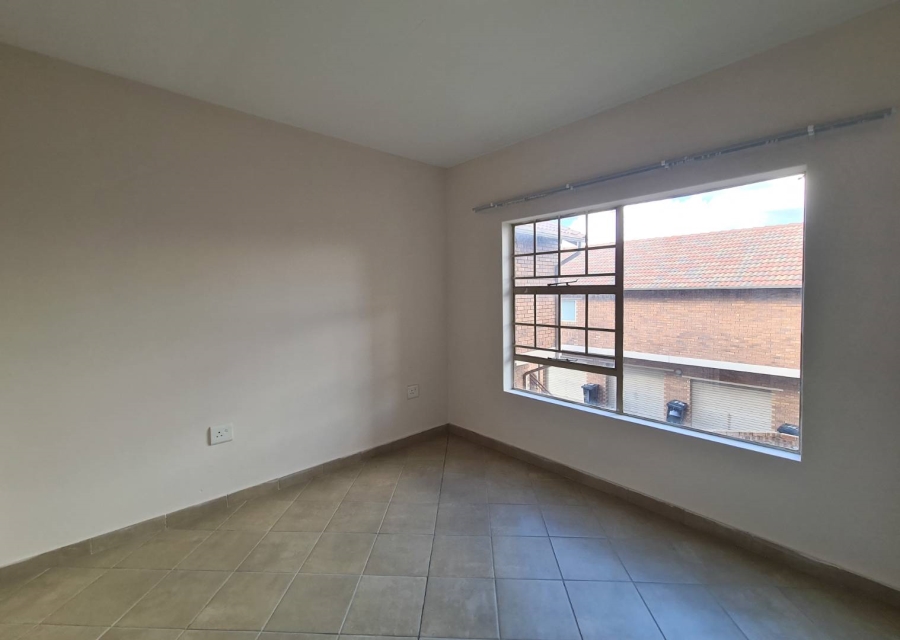 To Let 2 Bedroom Property for Rent in Hazeldean Gauteng