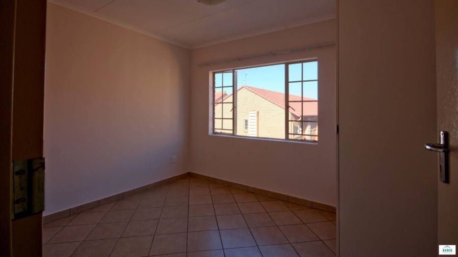 To Let 2 Bedroom Property for Rent in Hazeldean Gauteng