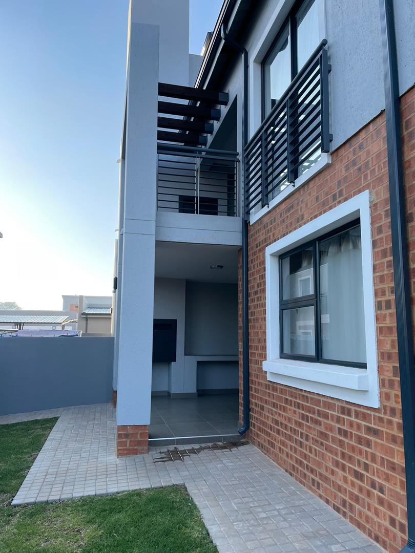 To Let 2 Bedroom Property for Rent in Montana Gauteng