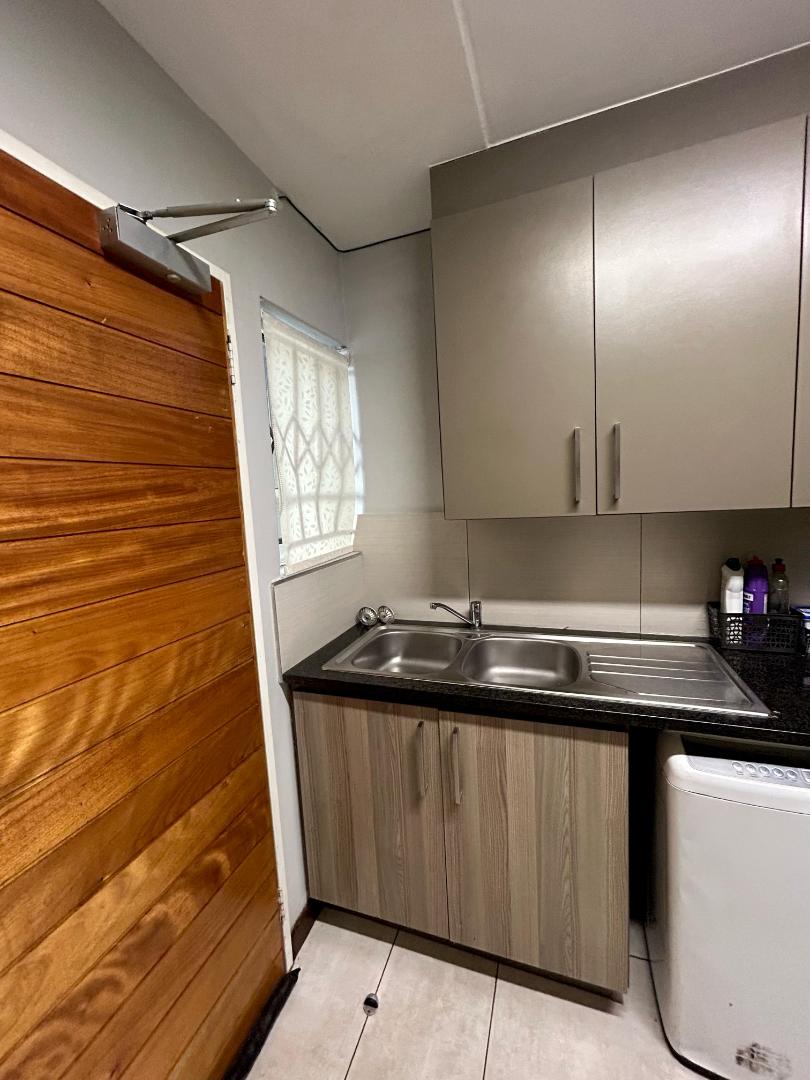 To Let 2 Bedroom Property for Rent in Montana Gauteng