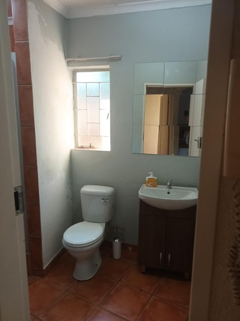 4 Bedroom Property for Sale in Waterkloof Ridge Gauteng