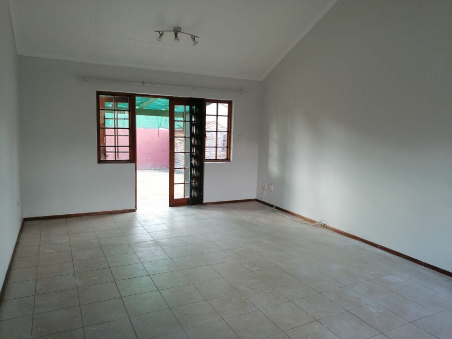 To Let 2 Bedroom Property for Rent in Erand A H Gauteng