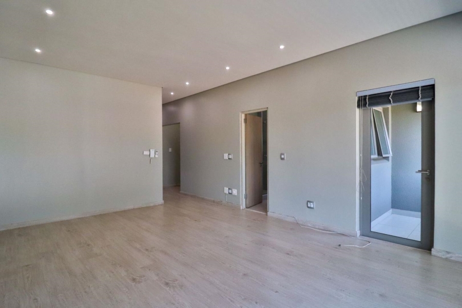 To Let 3 Bedroom Property for Rent in Oaklands Gauteng
