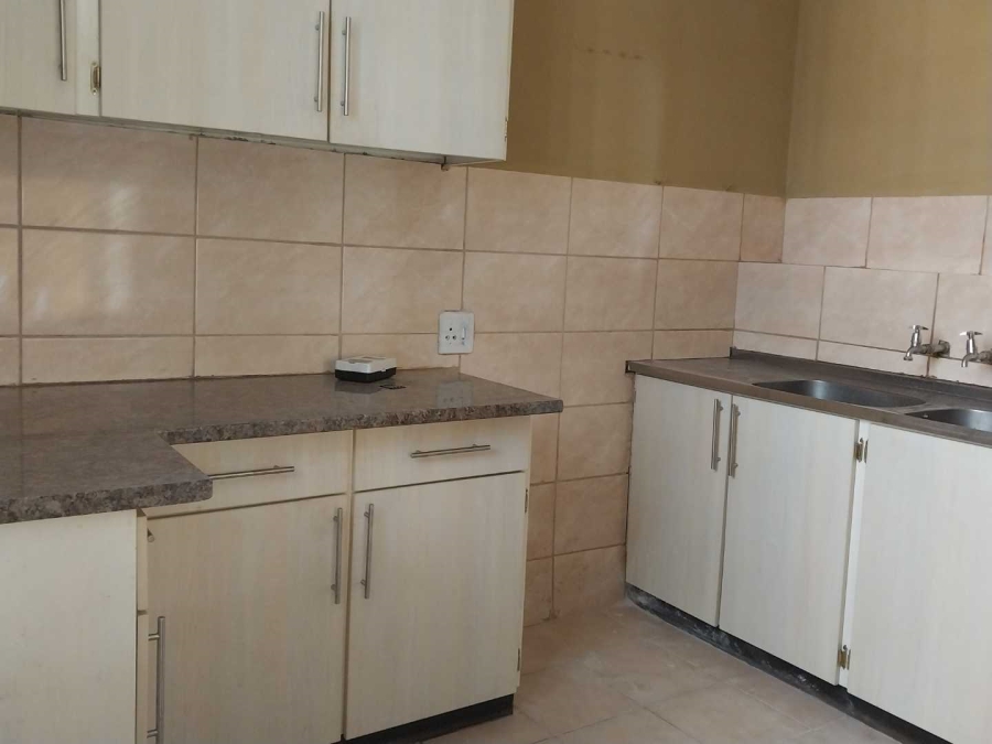 To Let 2 Bedroom Property for Rent in Arcadia Gauteng