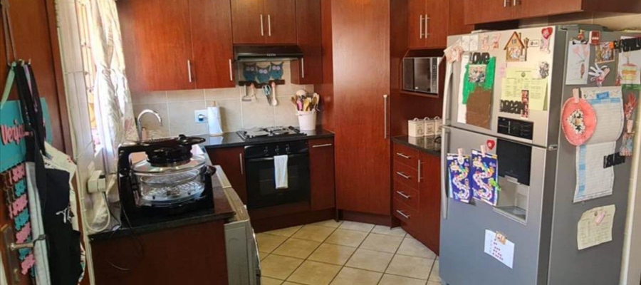 3 Bedroom Property for Sale in Equestria Gauteng
