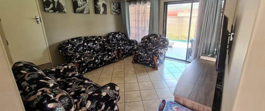 3 Bedroom Property for Sale in Equestria Gauteng
