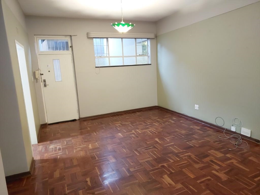 To Let 2 Bedroom Property for Rent in Rosebank Gauteng