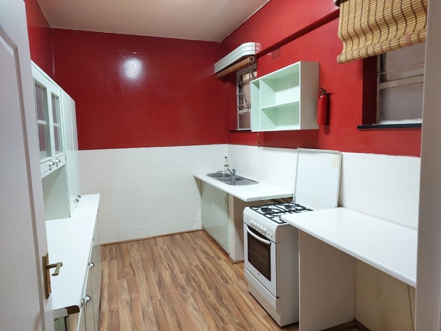 To Let 2 Bedroom Property for Rent in Rosebank Gauteng